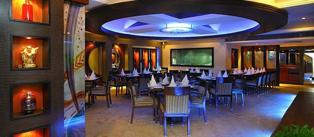 The Sonnet Hotel 4*